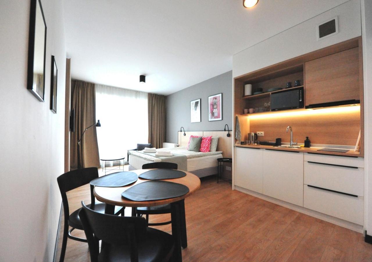 Bk Aparthotel Praga - National Stadium - Comfortable Apartment For 4 People Warsaw Exterior photo